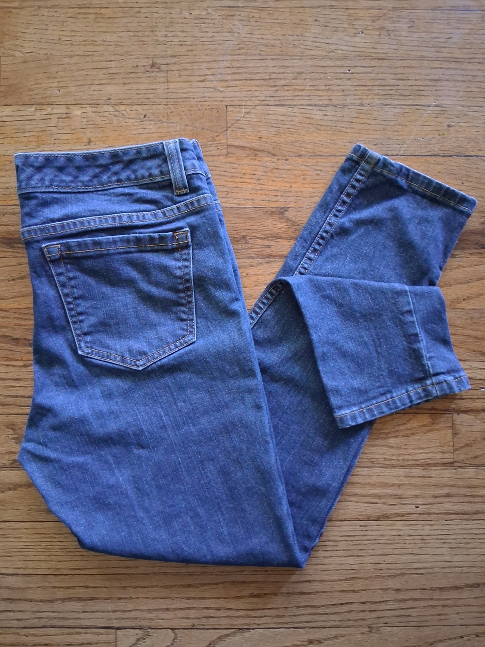 Women's Skinny Jeans in Dark Blue Denim